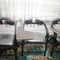 صندلی دانش اموزی