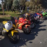 rs 200 آر اس|موتورسیکلت|کرج, باغ سیب|دیوار