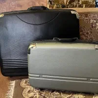 سامسونت و چمدان