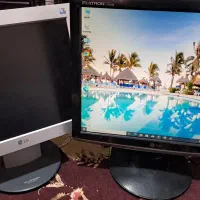 ۵ عدد مانیتور گرید b ، معیوب