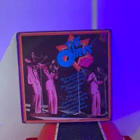 گرامافون آنتیک سالم(فوری)|کلکسیون اشیاء عتیقه|لنگرود, |دیوار