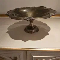 ظرف پایه دار برنجی