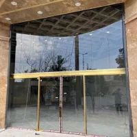 درب برقی و شیشه سکوریت و....|خدمات پیشه و مهارت|شیراز, بعثت|دیوار