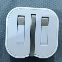 فروش آداپتور بیست واتی ایفون