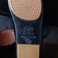 دمپایی|کیف، کفش، کمربند|بندر گناوه, |دیوار