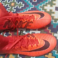 کفش چمن نو قیمت ۲ملیون ولی خریدار کمترم میدم