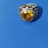 انگشتر توپاز زرد و یک آماتیست