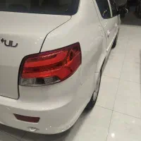 رانا پلاس پانامدل۴۰۱سفید|خودرو سواری و وانت|قم, زنبیل آباد|دیوار