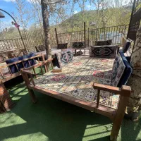 تخت چوبی رستورانی