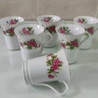 لیوان گلسرخی قدیمی