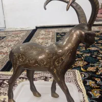 مجسمه بز کوهی تزئینی