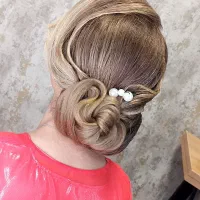 خدمات تخصصی عروس و همراه|خدمات آرایشگری و زیبایی|پرند, فاز ۲|دیوار