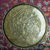 بشقاب|کلکسیون اشیاء عتیقه|قم, شاه احمد قاسم|دیوار