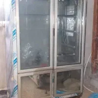 یخچال ویترین