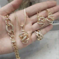 زیورآلات ژوپینگ با آبکاری طلا جایگزین طلای گرون