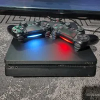 ps4در حد نو