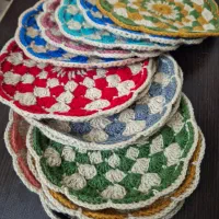 زیر بشقابی