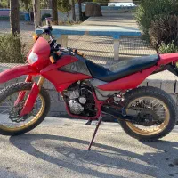 تریل کویر رادیسون گلد|موتورسیکلت|بافت, |دیوار