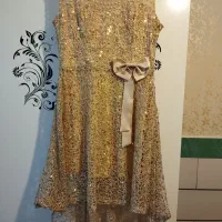 دو قواره چادر ، یکی ندوخته ، یکی دوخته ، نو نو|لباس|اراک, |دیوار
