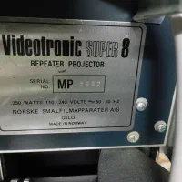 آپارات ۸ میلیمتری کلکسیونی  با یک حلقه فیلم قدیمی|کلکسیون اشیاء عتیقه|تهران, نجات اللهی|دیوار