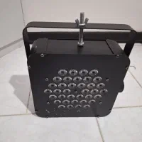 بلک وایت|تلویزیون و پروژکتور|پرند, فاز ۲|دیوار