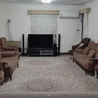 روزانه اپارتمان  دو خواب داخل ش پارکینگ تماس ازاد
