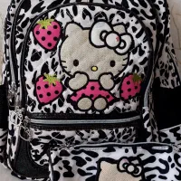 فروش یک عدد کیف مدرسه همراه با جامدادی ست