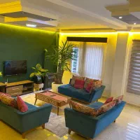 هم خونه خانوم