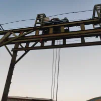 جرثغیل دروازه ای|ماشین‌آلات صنعتی|محلات, |دیوار