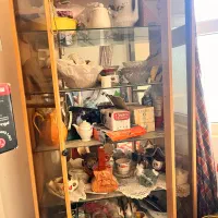 چرخ خیاطی نو بوفه و آکواریوم با وسایل کامل فوری|چرخ خیاطی و ریسندگی|بیرجند, |دیوار