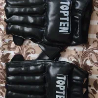 دستکش تکواندو استفاده نشده