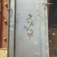 خریدار درب حیاط دسته دو هستم