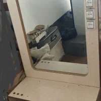 میز ومیز آینه