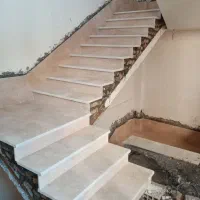 کاشی کاری و سنگکاری و پله کاری. (سبزواری)