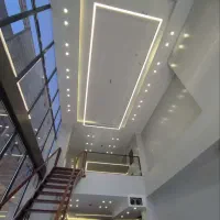 تجاری ۳۶۰ متر   ۳ طبقه با آسانسور|اجارهٔ مغازه و غرفه|قم, پردیسان|دیوار
