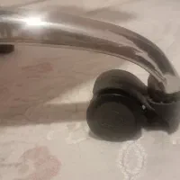 صندلی چرم . صندلی پشت توری رادسیستم. میز تحریر|دفتر کار|تهران, مرزداران|دیوار