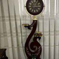 ساعت ایستاده چوبی