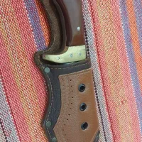 چاقو دست ساز