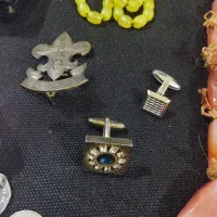 تعدادی اشیا عتیقه قدیمی|کلکسیون اشیاء عتیقه|گلپایگان, |دیوار