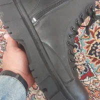 بوت برشکا|کیف، کفش، کمربند|کاشمر, |دیوار