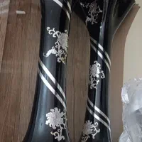 گلدان ،سالم ، بدون شکستگی.