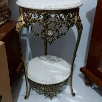 میز برنجی سنگین|مبلمان خانگی و میز عسلی|کهریزک, |دیوار