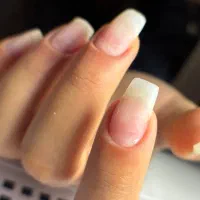 تخفیف خدمات ناخن وترمیمم|خدمات آرایشگری و زیبایی|کرج, ساسانی (قلمستان)|دیوار