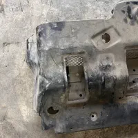 داشپورد تویوتا پرادو و سینی زیر سپر تویوتا پرادو|قطعات یدکی و لوازم جانبی|تهران, شهرک گلها (تهرانسر)|دیوار