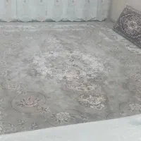 سه عدد فرش به فروش میرسد