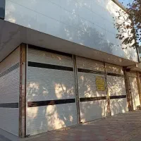 یک-باب-مغازه-در-امام