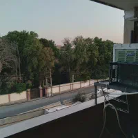 واحد 68متری فول امکانات