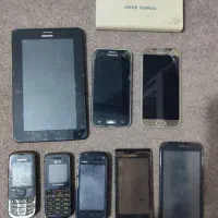 تعدادی گوشی خراب