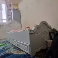 تخت خواب نوجوان