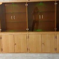 ویترین دیواری